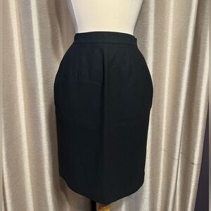 Valerie Stevens Petitie Black Pencil Skirt